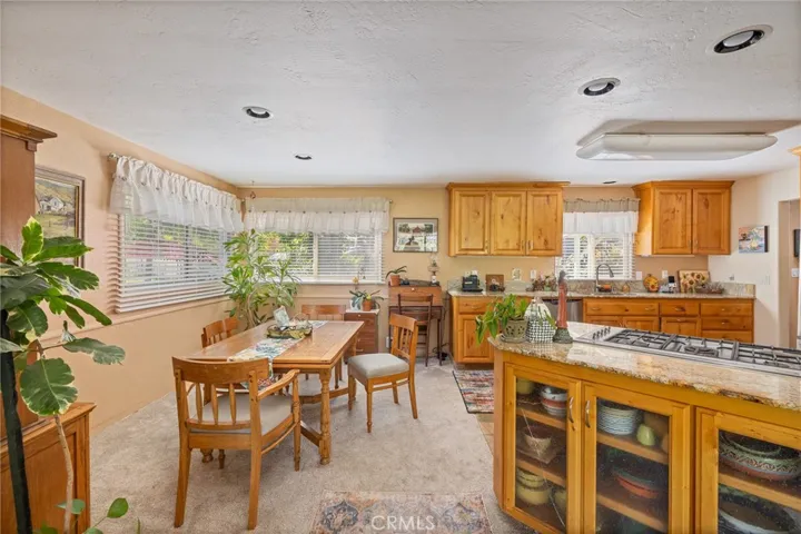 45871 Sutton Drive, Oakhurst, California 93644