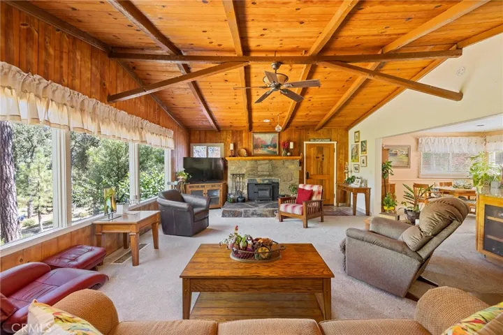 45871 Sutton Drive, Oakhurst, California 93644