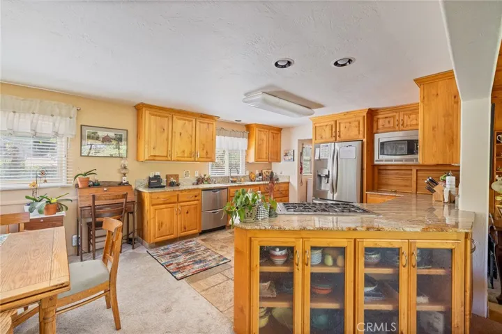 45871 Sutton Drive, Oakhurst, California 93644