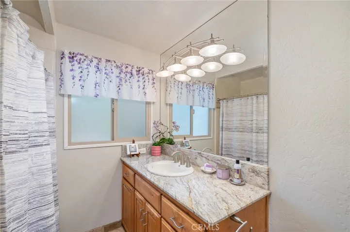 45871 Sutton Drive, Oakhurst, California 93644
