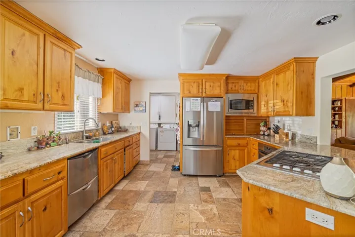 45871 Sutton Drive, Oakhurst, California 93644