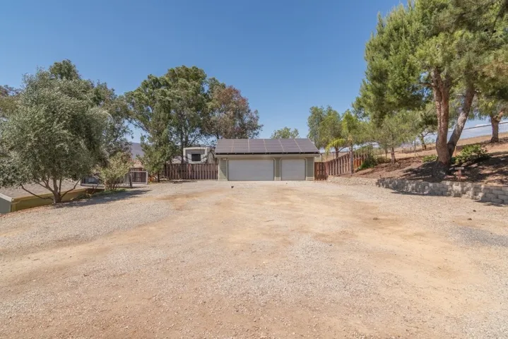 3 car garage