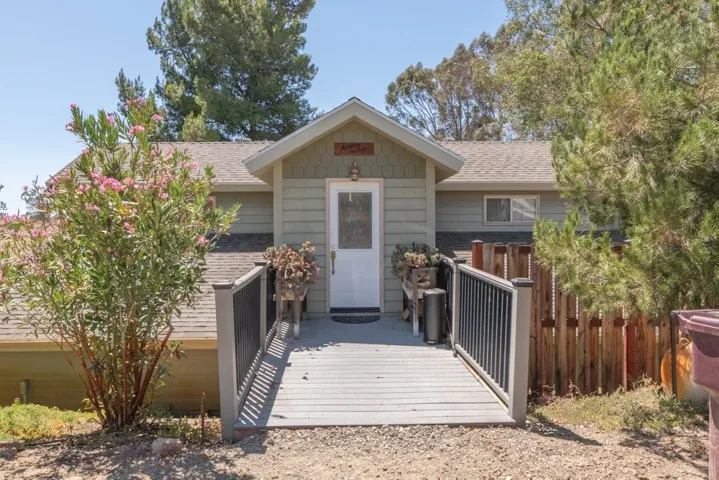 Upper rental unit entrance