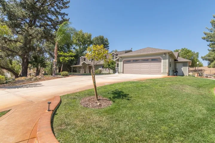37890 Normandy, Winchester, California 92596