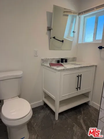 160 W 59th Street 1/4, Los Angeles, California 90003