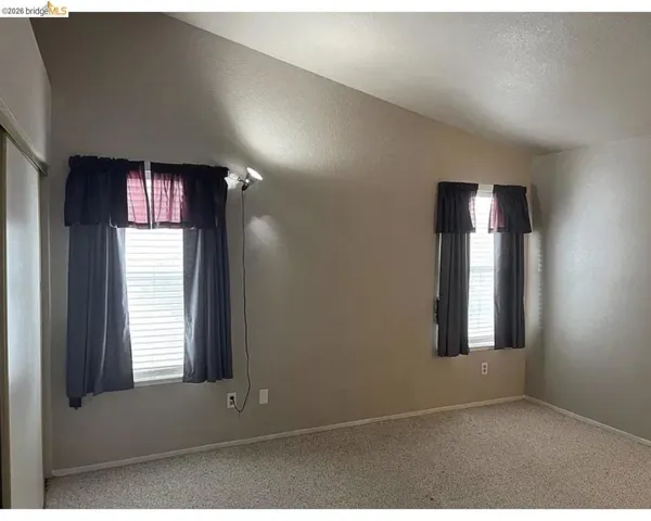 Vaulted ceiling with textured finish