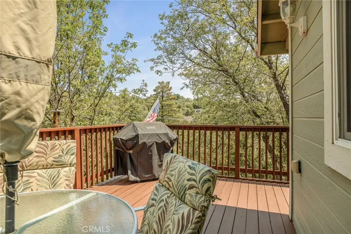 1465 Golden Rule Lane, Lake Arrowhead, California 92352