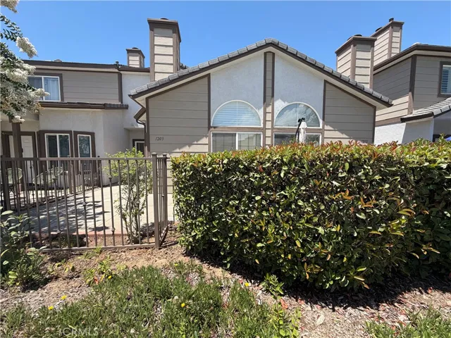 1555 Orange Avenue 1203, Redlands, California 92373
