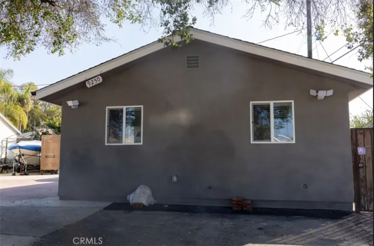 9250 N Kester Ave, Panorama City, California 91402