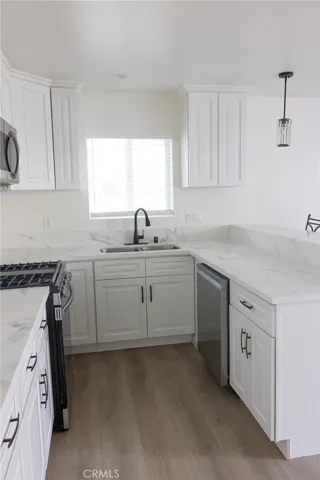 9250 N Kester Ave, Panorama City, California 91402
