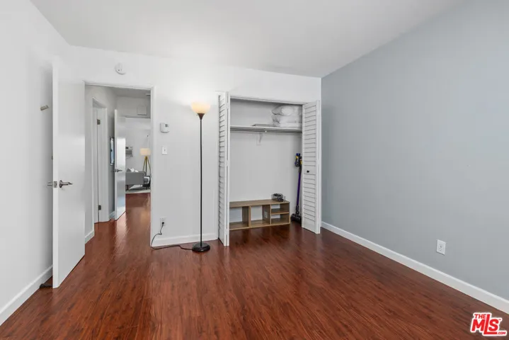 11836 Mayfield Avenue 9, Los Angeles, California 90049