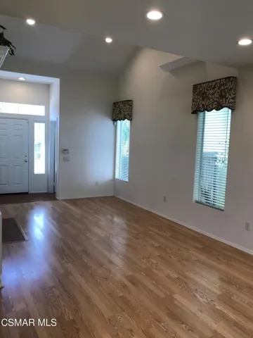 LR windows