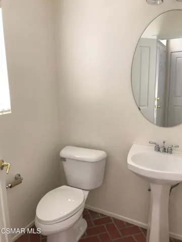 Powder room