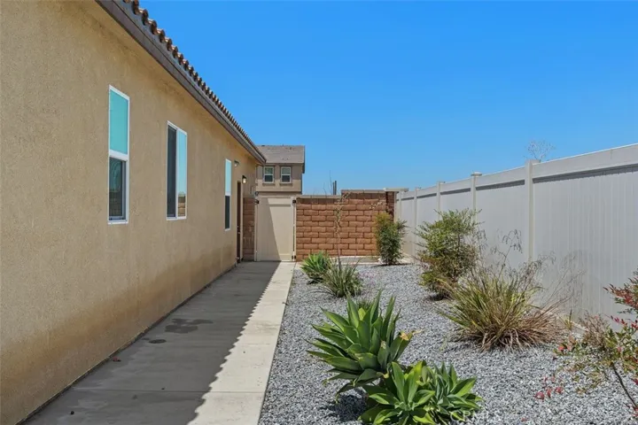 7640 Sweet Ranch Circle 272, Riverside, California 92507