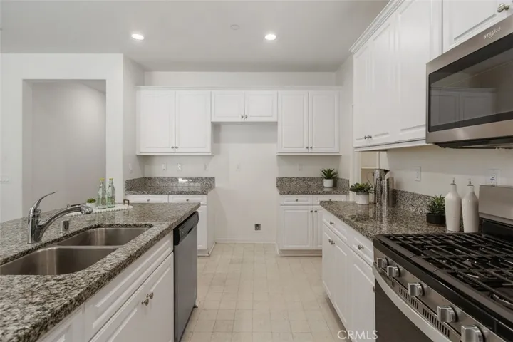 7640 Sweet Ranch Circle 272, Riverside, California 92507
