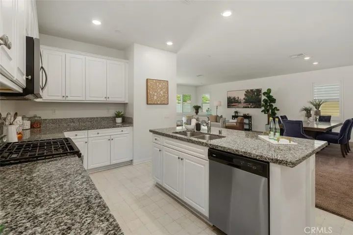 7640 Sweet Ranch Circle 272, Riverside, California 92507