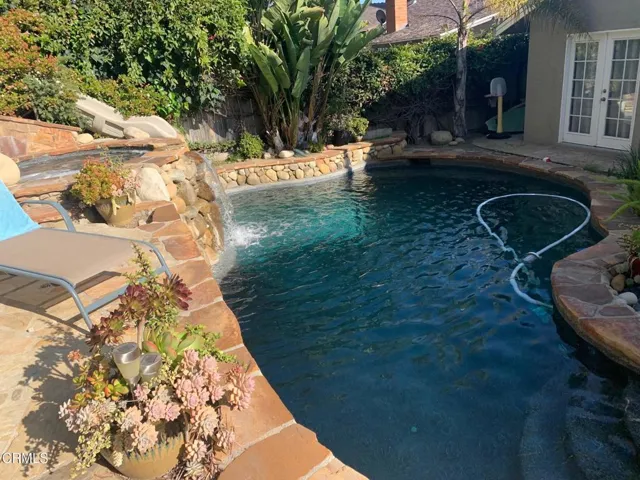 5803 Bays Street, Ventura, CA 93003