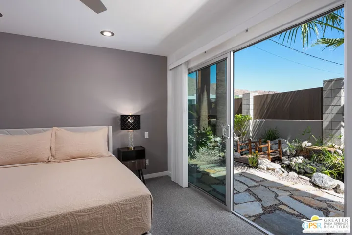 Guest Bedroom- Unit 104 - Quer
