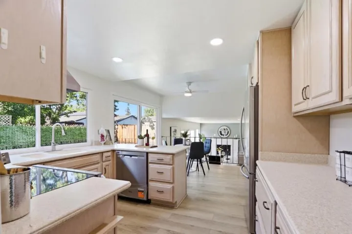 331 Avenida Nogales, San Jose, California 95123