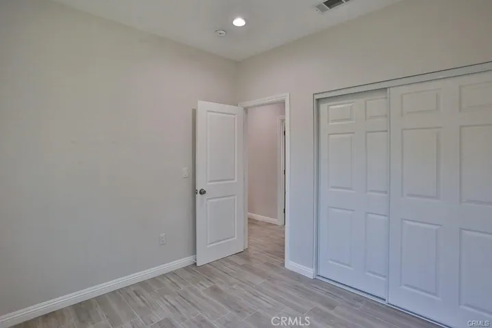 2302 W La Verne Avenue, Santa Ana, California 92704