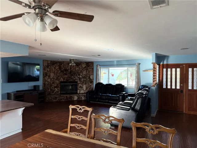 11910 Hawthorne, Hesperia, California 92345