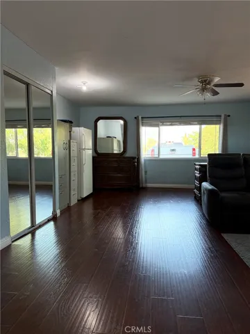 11910 Hawthorne, Hesperia, California 92345
