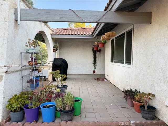 11910 Hawthorne, Hesperia, California 92345