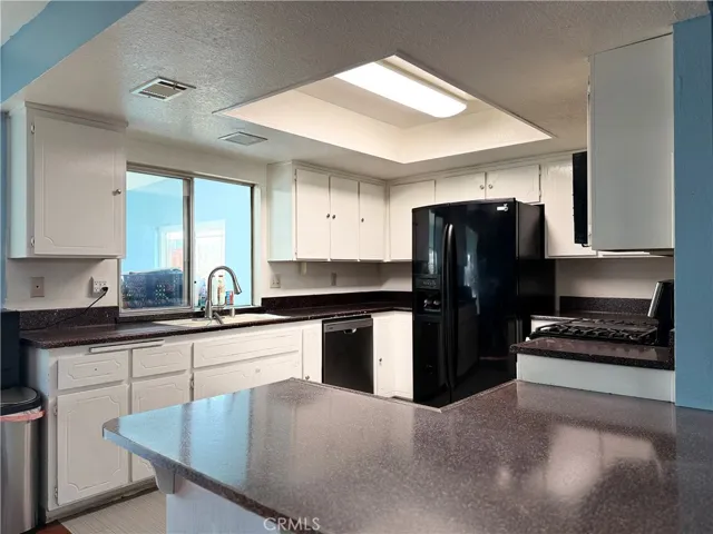 11910 Hawthorne, Hesperia, California 92345
