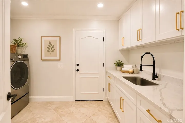 9341 Power, Huntington Beach, California 92646