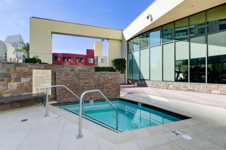 645 Front St. 1910, San Diego, California 92101