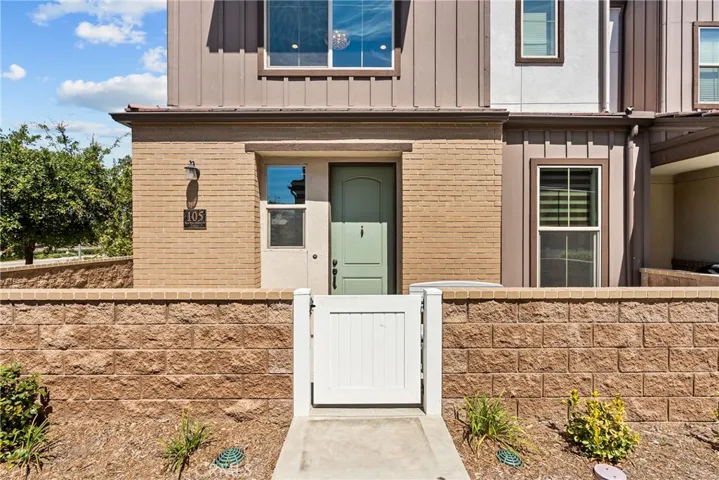105 Red Brick, Simi Valley, California 93065