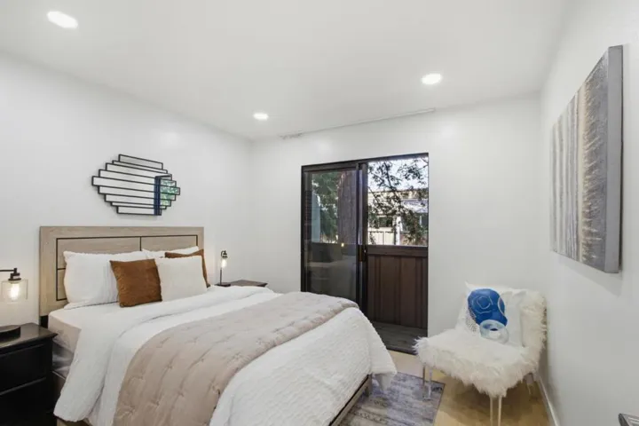 2201 Monroe Street 204, Santa Clara, California 95050