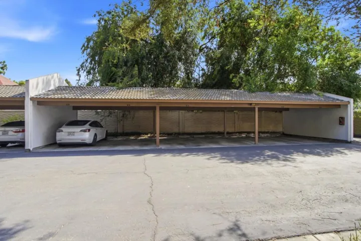 2201 Monroe Street 204, Santa Clara, California 95050