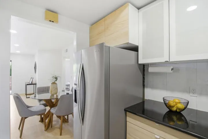 2201 Monroe Street 204, Santa Clara, California 95050