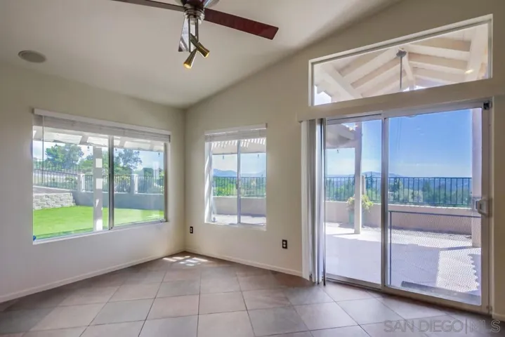 2703 Lobelia, Alpine, California 91901