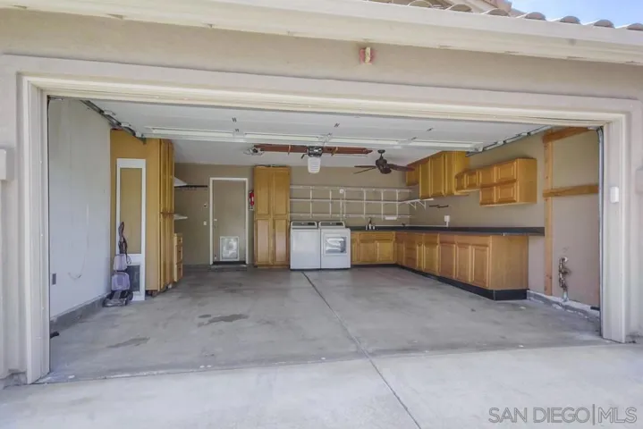 2703 Lobelia, Alpine, California 91901
