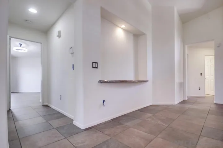 2703 Lobelia, Alpine, California 91901