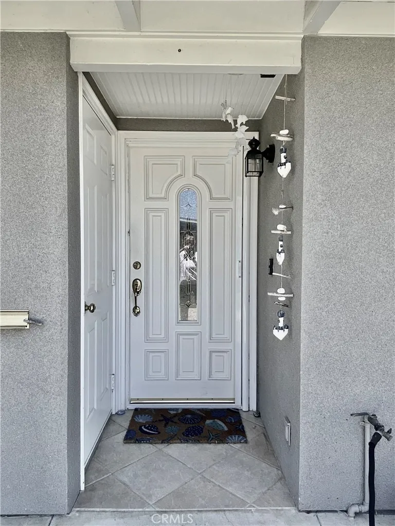 ENTRANCE WAY