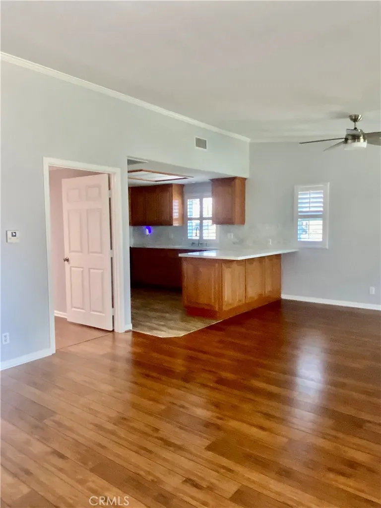 BEAUTIFUL FLOORING