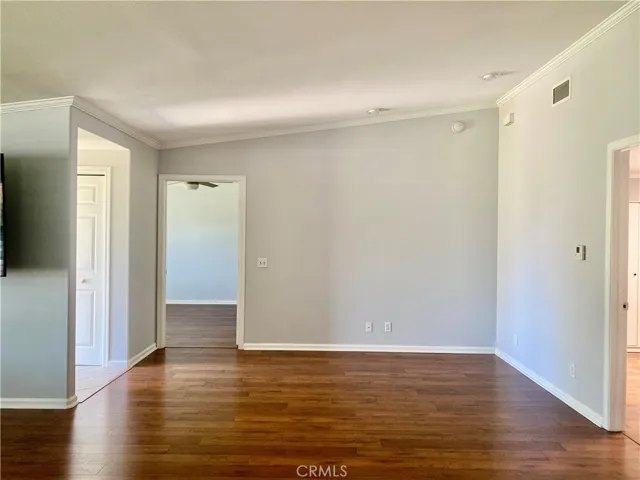 DINING ROOM AREA