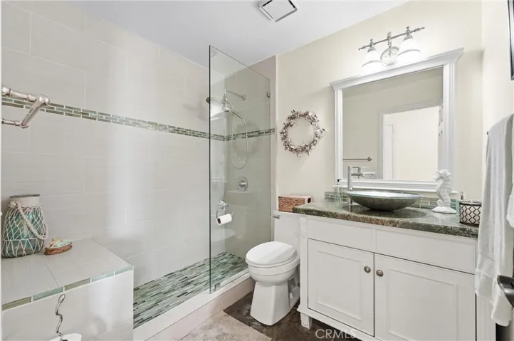 Secondary bathroom
