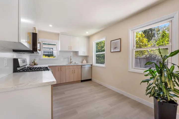 16011 Via Conejo, San Lorenzo, California 94580