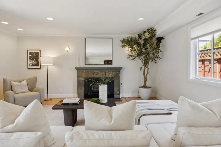 520 Francisco Drive, Burlingame, California 94010