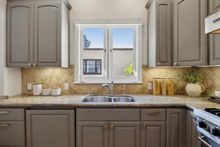 520 Francisco Drive, Burlingame, California 94010
