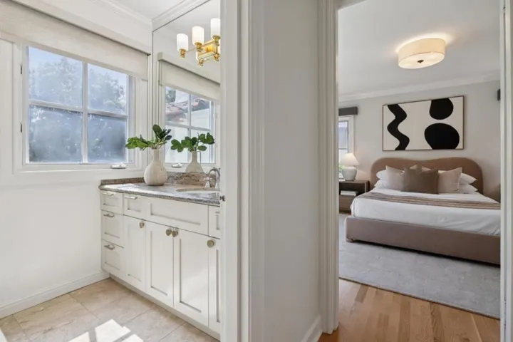 520 Francisco Drive, Burlingame, California 94010