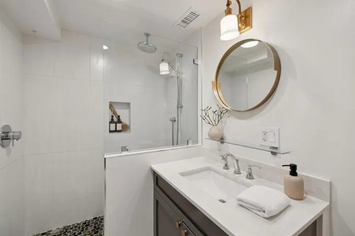 520 Francisco Drive, Burlingame, California 94010