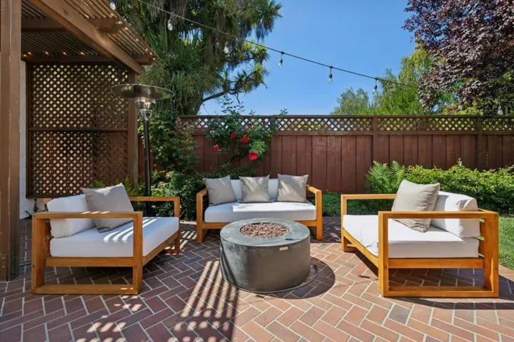 520 Francisco Drive, Burlingame, California 94010