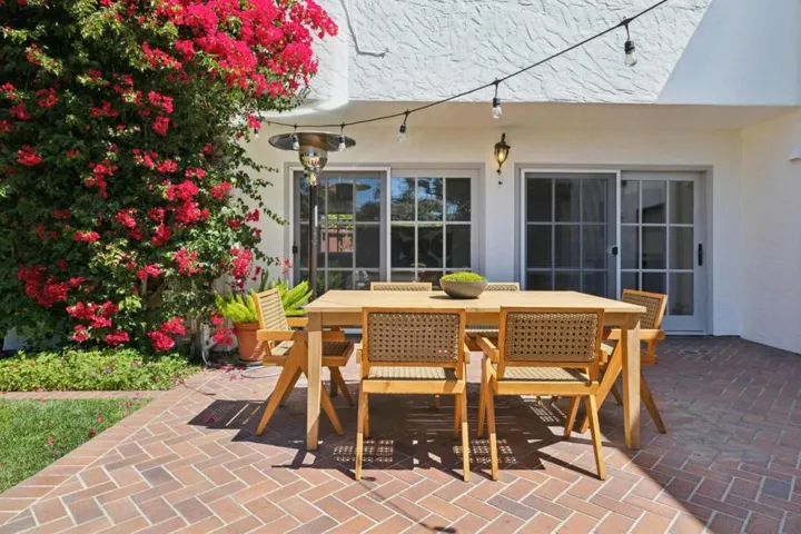 520 Francisco Drive, Burlingame, California 94010
