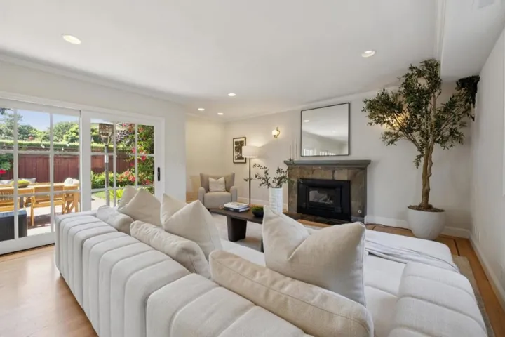 520 Francisco Drive, Burlingame, California 94010