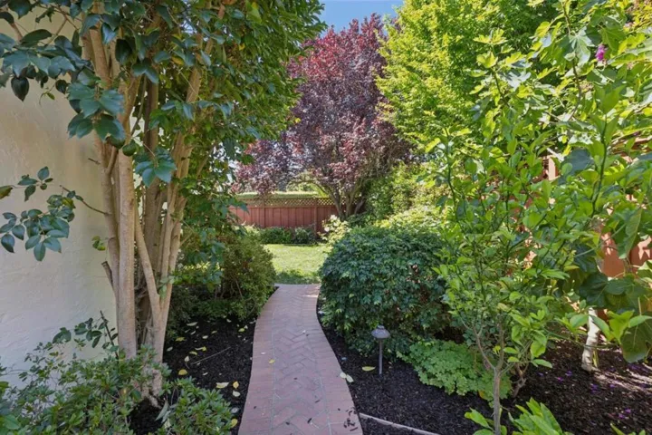 520 Francisco Drive, Burlingame, California 94010